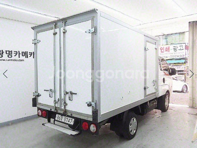 @18년식 봉고Ⅲ화물 내장탑차 1톤 킹캡 전국최저가격--2