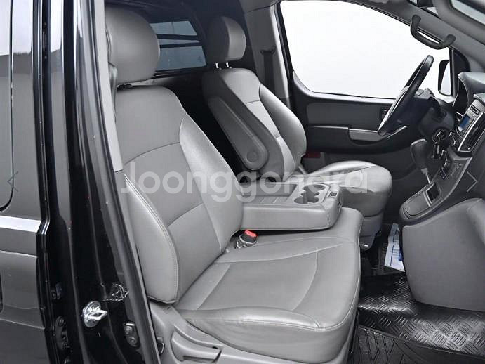 @18년식 더 뉴그랜드스타렉스 3인승 디젤 밴 스마트--9