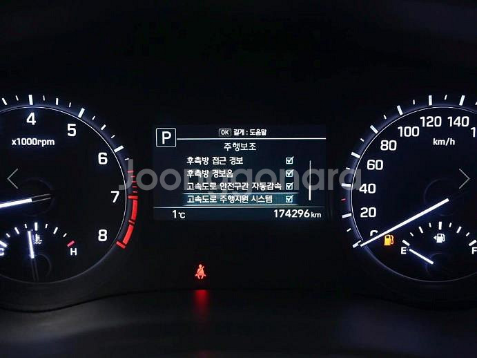 @17년식 G80 3.3 GDi AWD 프리미엄 럭셔--7