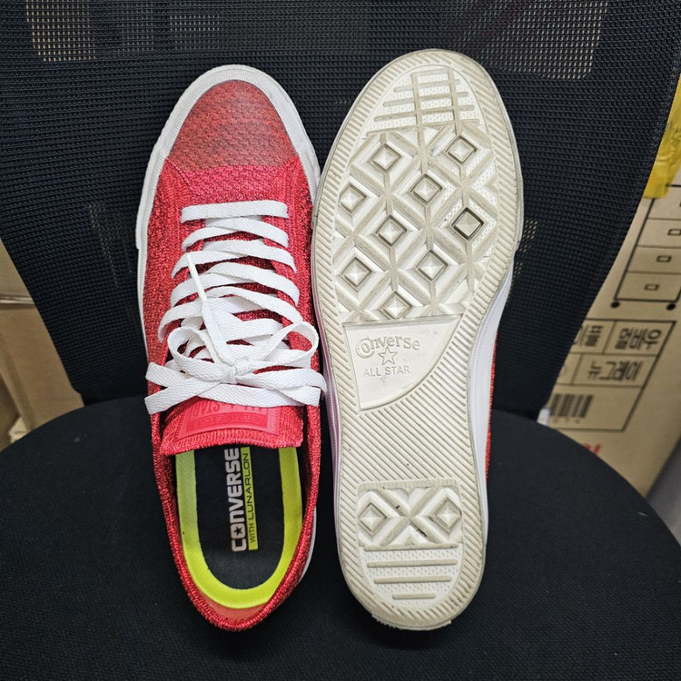 250- 컨버스 플라이니트 레드 280 이미지