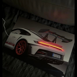 포르쉐 911 gt3 rs 네온 포스터