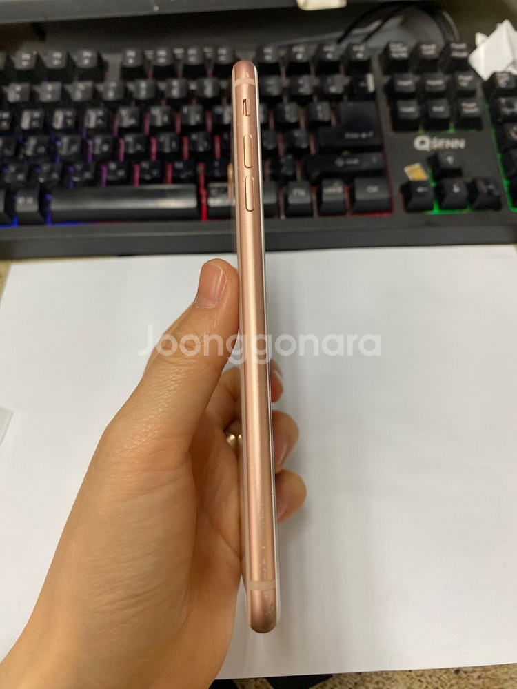 아이폰8플러스 로즈골드 액정SS급 256G 배터리100--4