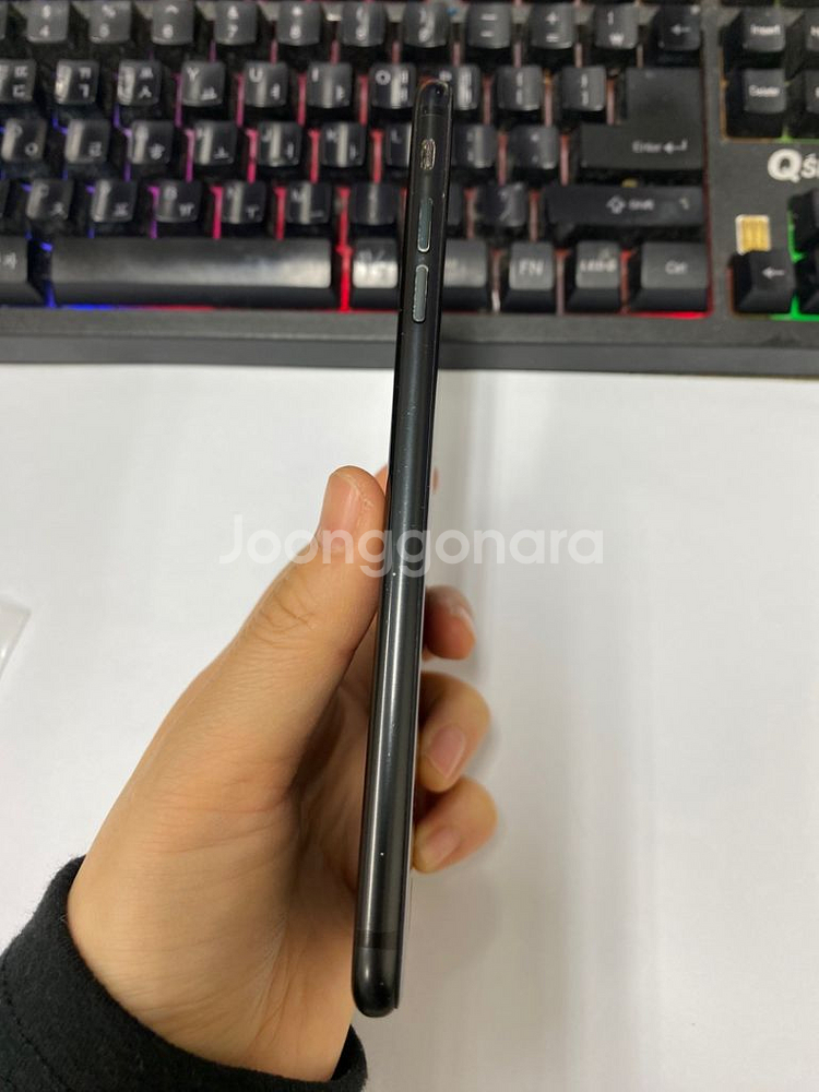아이폰7플러스 매트블랙 액정SS급 128G 배터리100--4