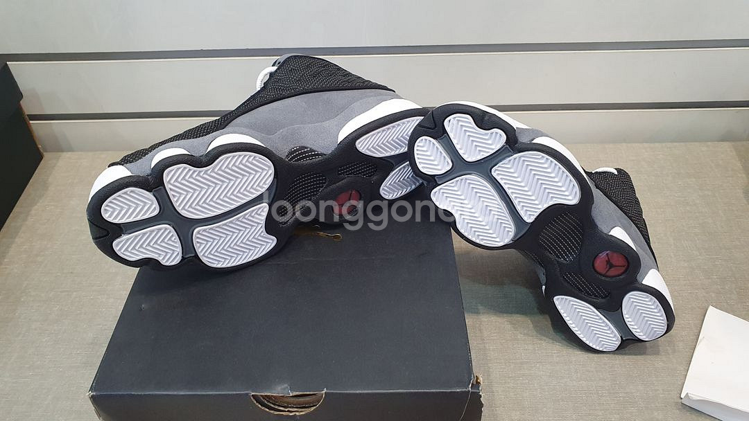 조던13 블랙틴트 gs 235 240 245--4