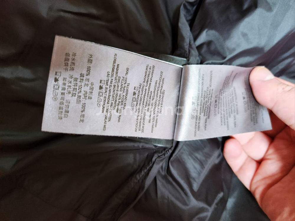 무스너클 남성 경량패딩 판매해요!--2