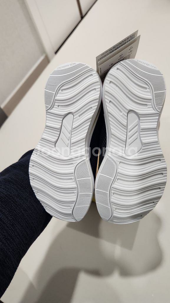 [새상품] 아디다스키즈 포타런 170사이즈 팝니다--6