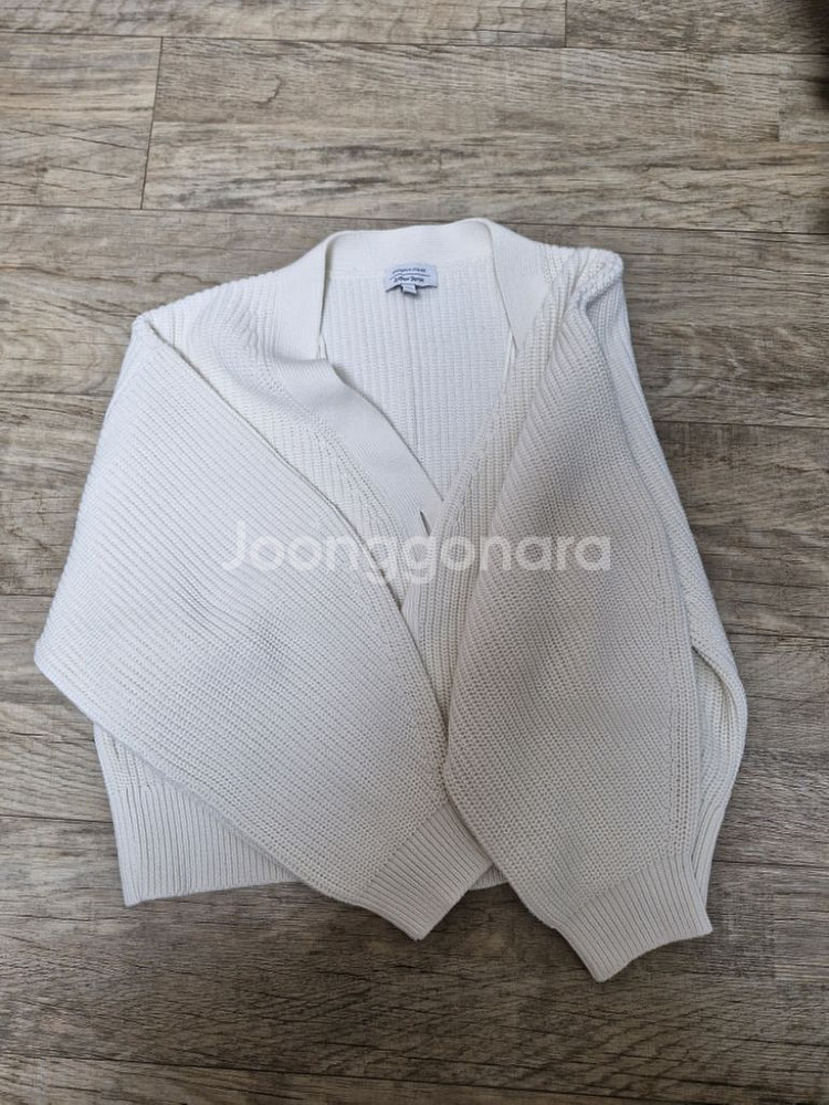 앤아더스토리즈 오버사이즈 크롭 가디건 L사이즈--1