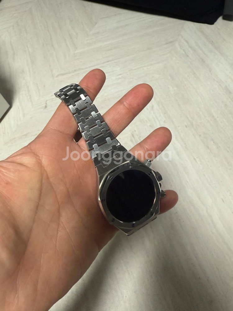 갤럭시 워치 케이스 40mm 10만원에 팝니다--1