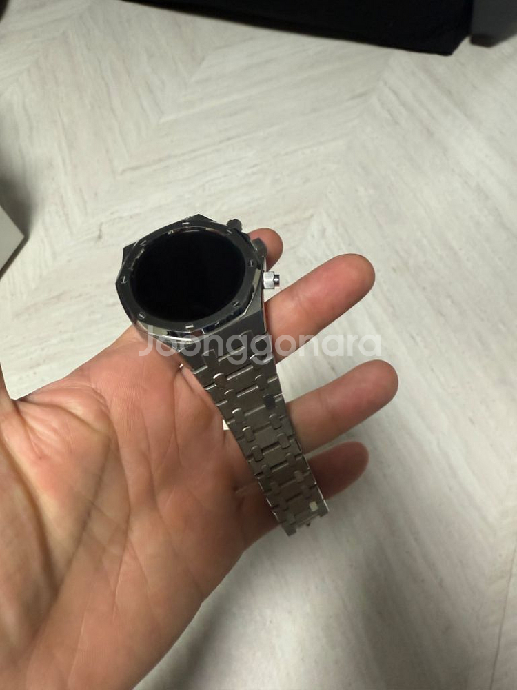 갤럭시 워치 케이스 40mm 10만원에 팝니다--2