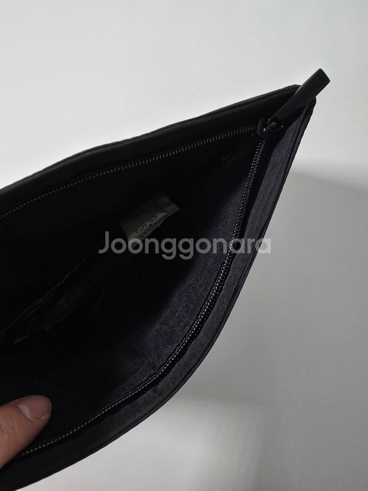 새제품 샤넬파우치--1