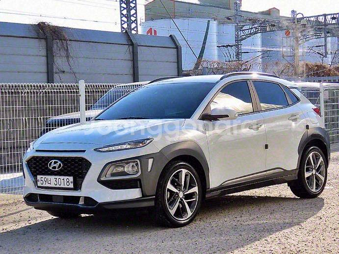 @17년식 코나 1.6 가솔린 2WD 모던 아트 전국--1