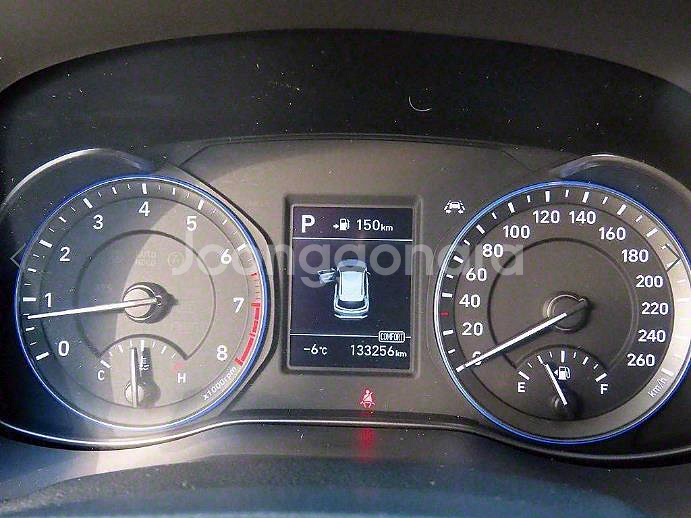 @17년식 코나 1.6 가솔린 2WD 모던 아트 전국--9