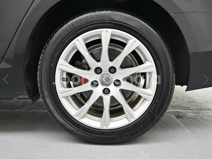 @18년식 A4(5세대) 30 TDI 전국최저가격--4