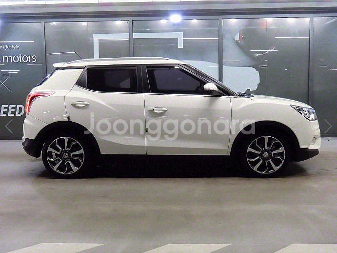 @15년식 티볼리 가솔린 2WD LX 최고급형 전국최--2