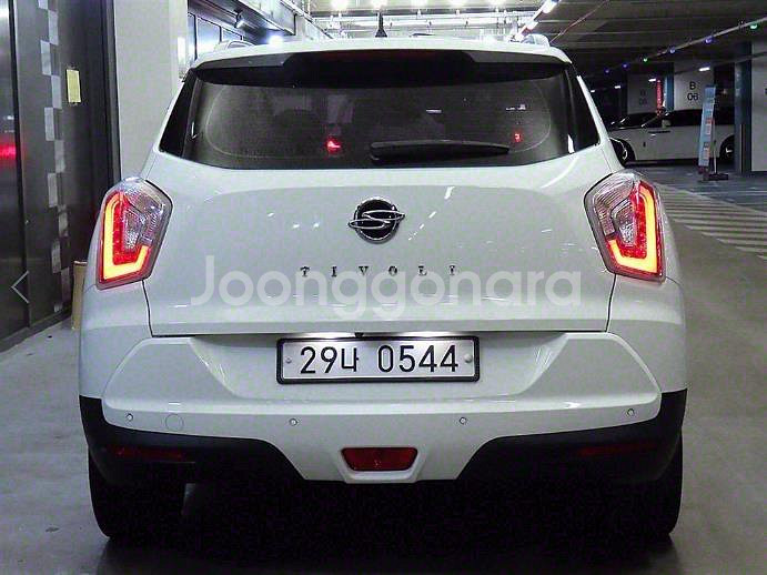 @15년식 티볼리 가솔린 2WD LX 최고급형 전국최--4