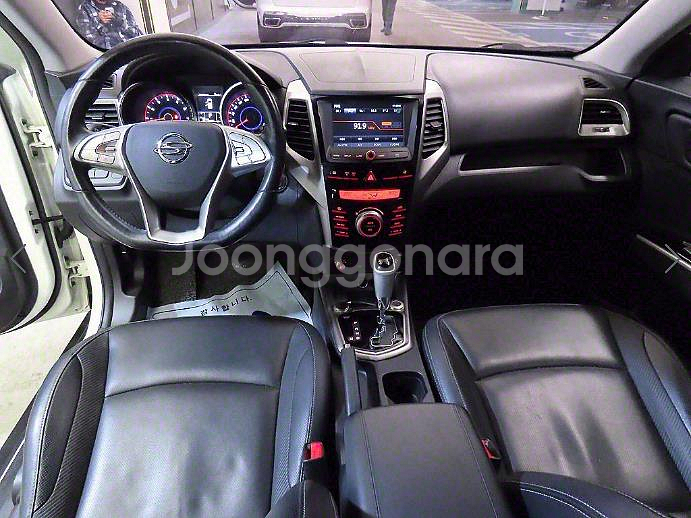 @15년식 티볼리 가솔린 2WD LX 최고급형 전국최--9