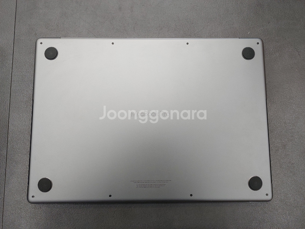 맥북프로 M1 16인치 16GB 500GB 판매합니다!--4