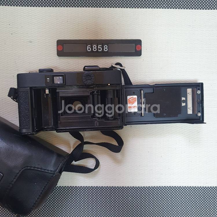 코니카 C 35 EF 필름카메라 케이스포함--4