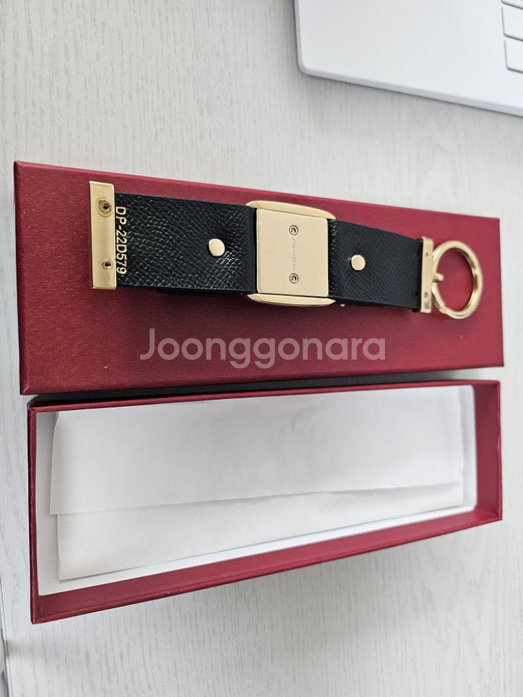 페라가모 키링--1