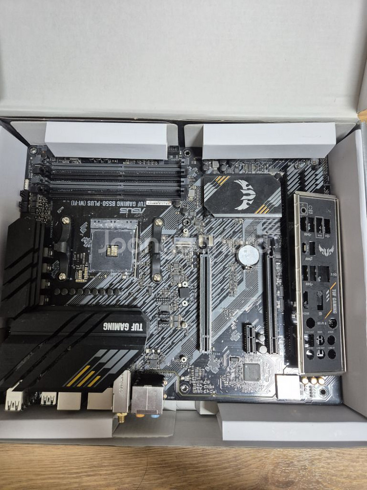 5800X3D, B550, 램(16GBx2) 세트--2