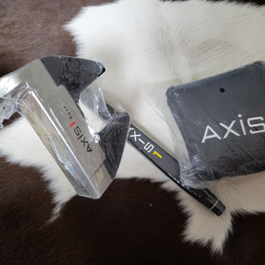 새상품) AXIS1 ROSE 엑시스원 로즈 퍼터