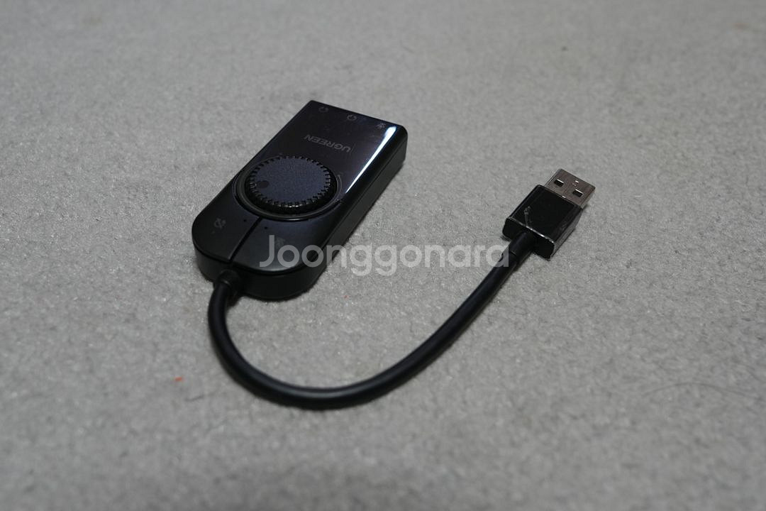 데스크탑 (노트북) 마이크 이어폰 분배기(유그린 uGr--2