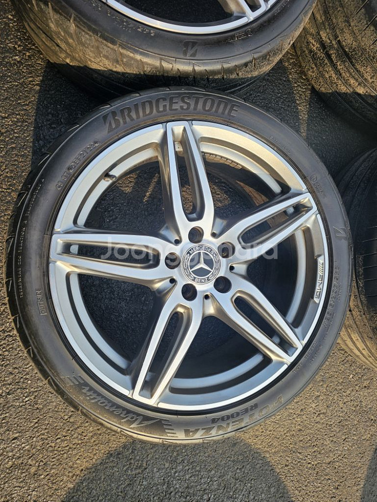 벤츠 e클래스 쿠페 amg 19인치 휠타이어--1