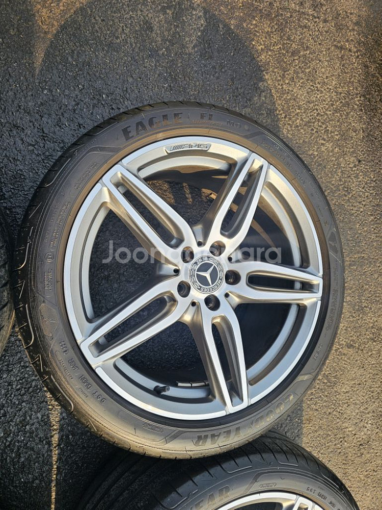 벤츠 e클래스 쿠페 amg 19인치 휠타이어--3