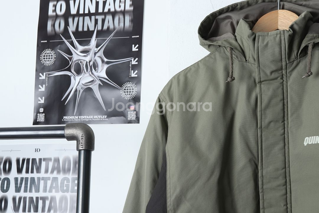 (XS) 퀵실버 패딩 점퍼자켓 그레이 올드스쿨 한정판--2