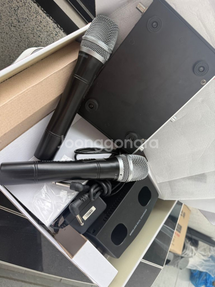 무선마이크 세트 팝니다 agm-9100--4