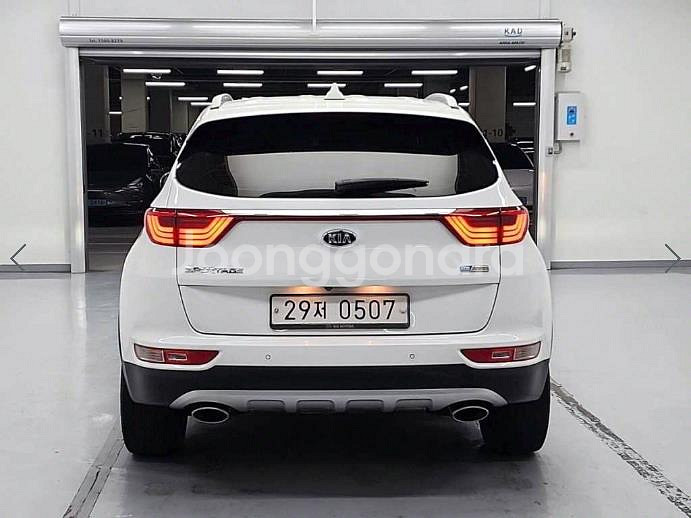 @16년식 신형 스포티지 R2.0 2WD 노블레스 전--2