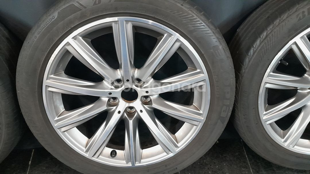 BMW G바디 18인치 순정휠타이어--1