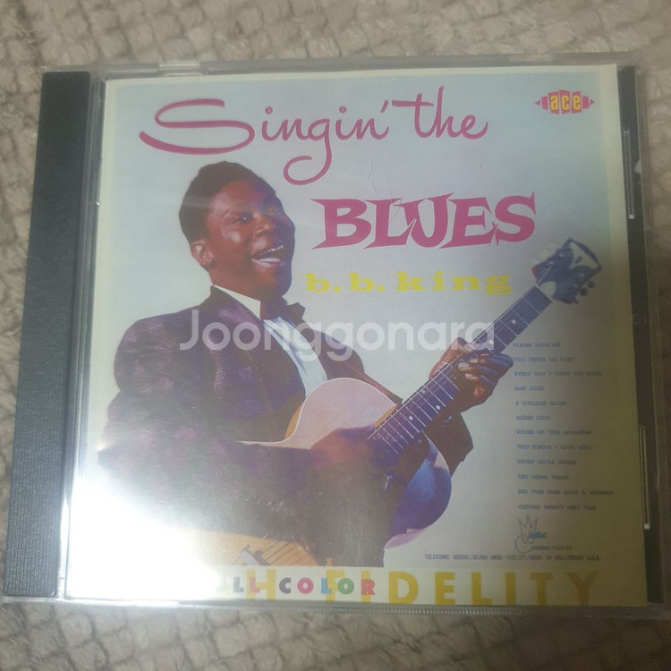 B. B. King - Singin The Blues--0