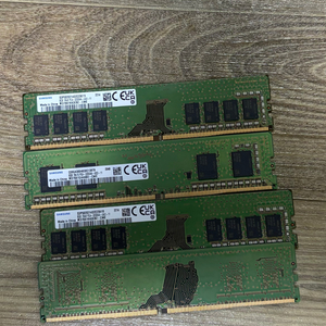 삼성 램 ddr4 8gb 3200 4개 팝니다