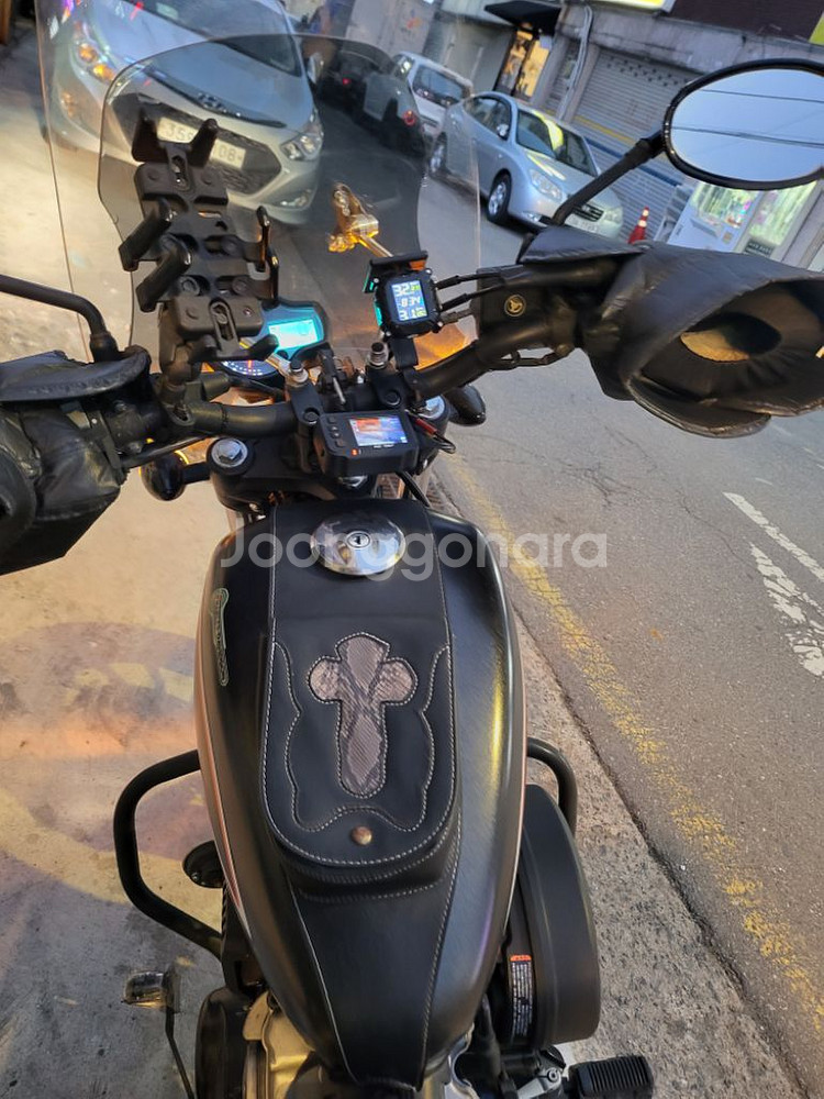 KR모터스 아퀼라 22년식 300cc(네고가능)--7
