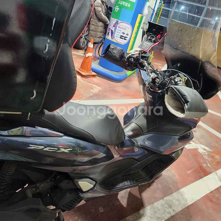 PCX125 21년식--2