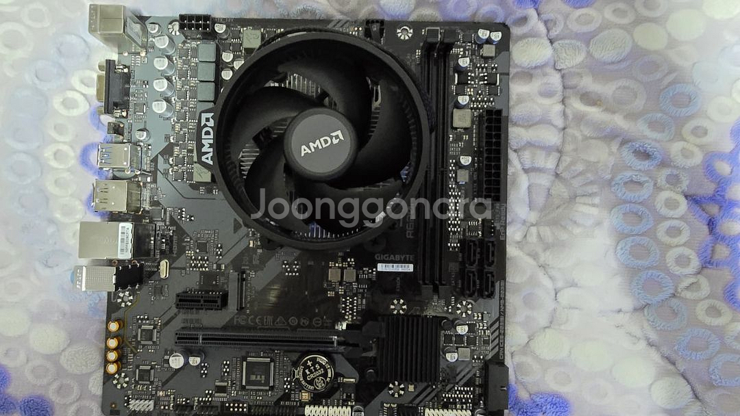 [부천]amd 8500g + gigabyte a620m--2
