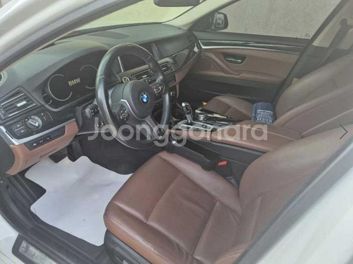 @16년식 5시리즈(6세대) 520d xDrive M--2