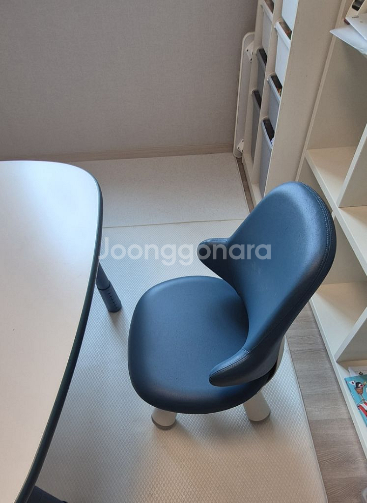 일룸 팅클팝 테이블/땅콩책상+의자2개--4