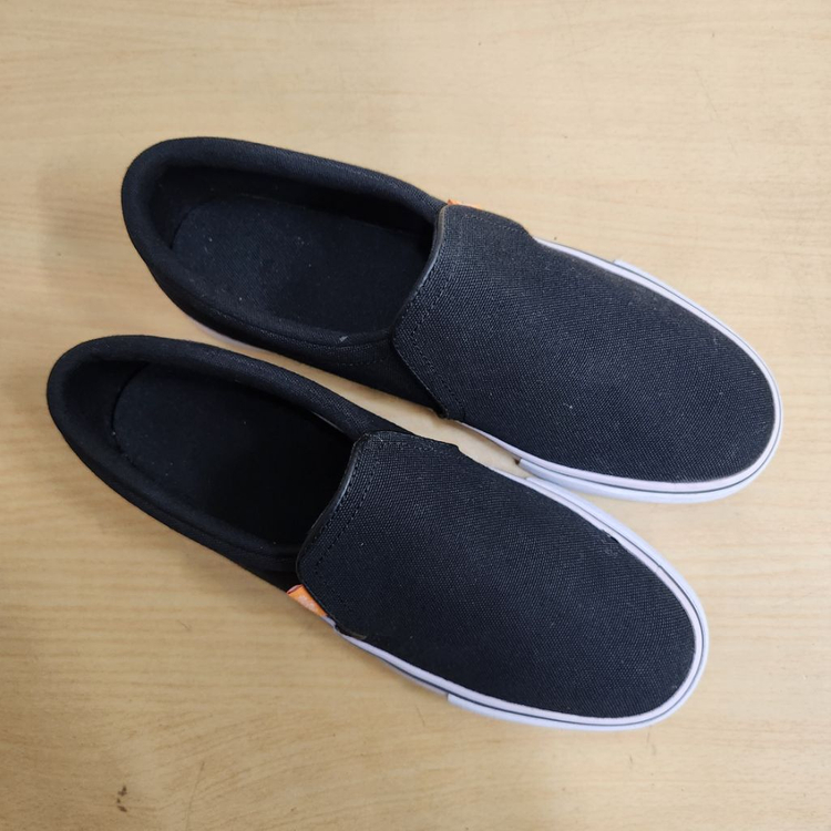 정품 나이키 여성 슬립온 스니커즈 운동화 단화 240--1