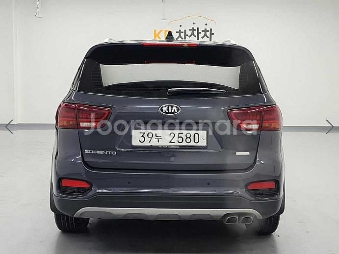 @18년식 더 뉴쏘렌토 디젤 R2.0 2WD 프레스티--2