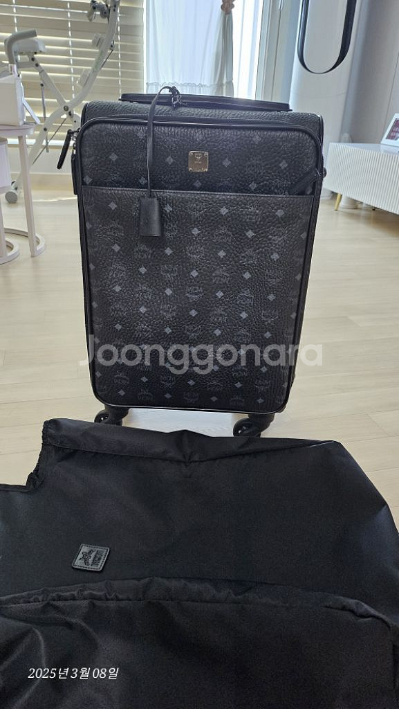 MCM 정품 기내용 캐리어 / 보증서있음--1