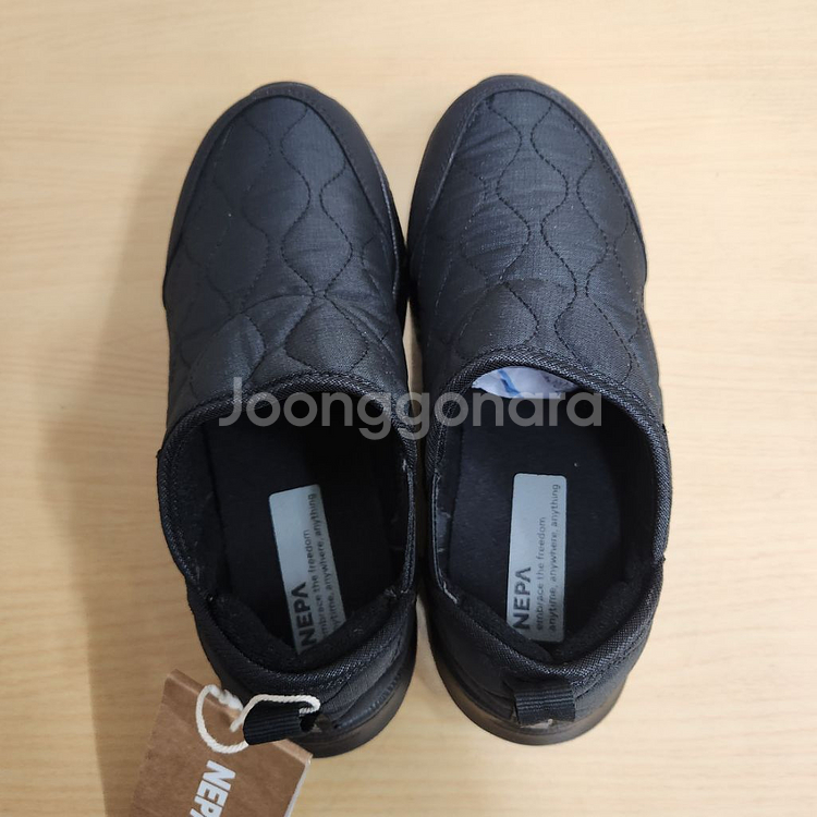 정품 네파 여성 외부 누빔 스타일 슬립온 230--6