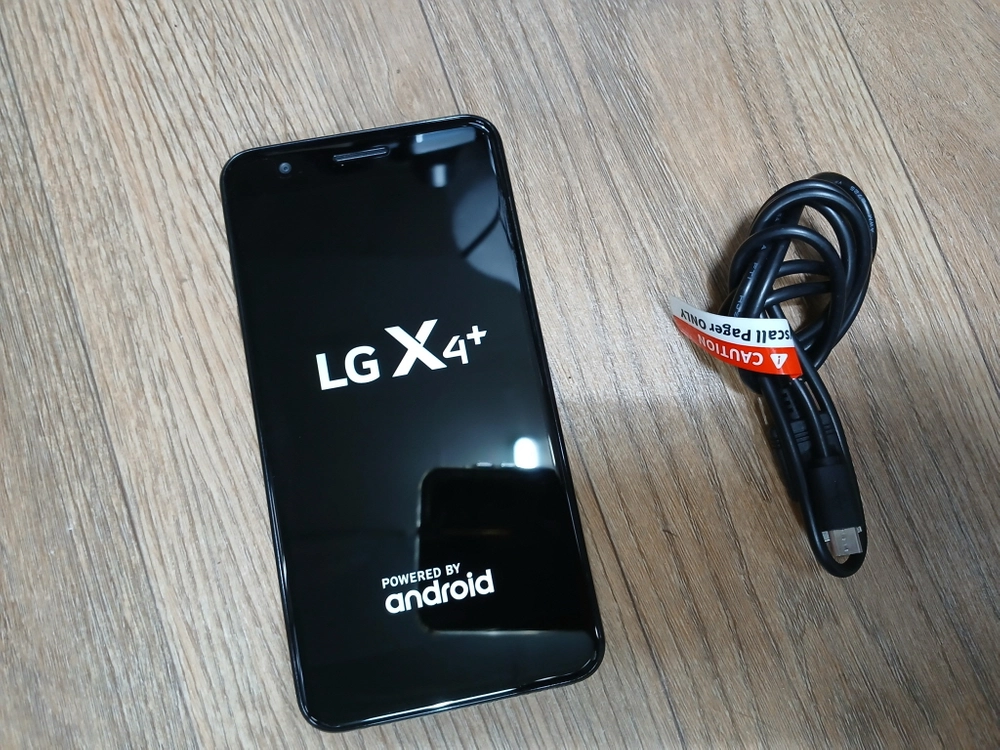 LG X4+ LM-X415K 휴대폰 안드로이드 8 이미지