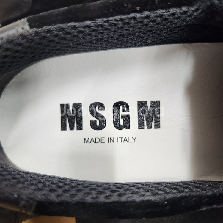 정품 엠에스지엠 MSGM 여성 러플 벨벳 슬립온 36--8