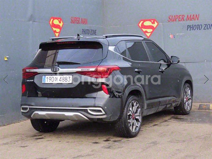 @21년식 셀토스 1.6 디젤 2WD 시그니처 전국최--3