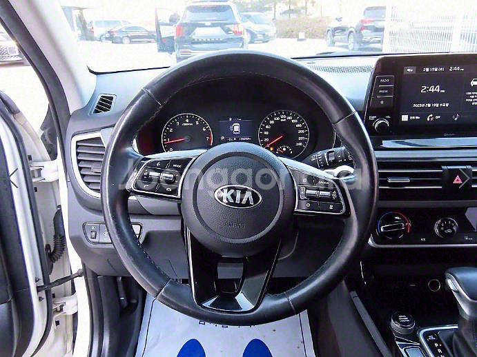 @20년식 셀토스 1.6 가솔린 2WD 트렌디 전국최--7