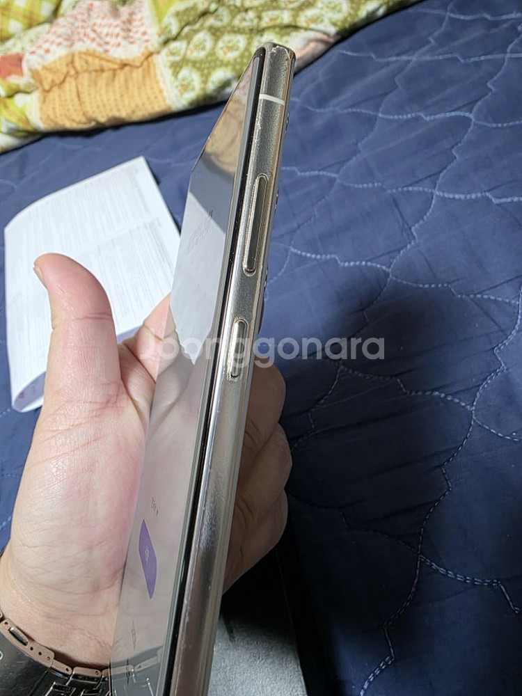 갤럭시 S23 울트라 256GB 초SS급 판매합니다.--9