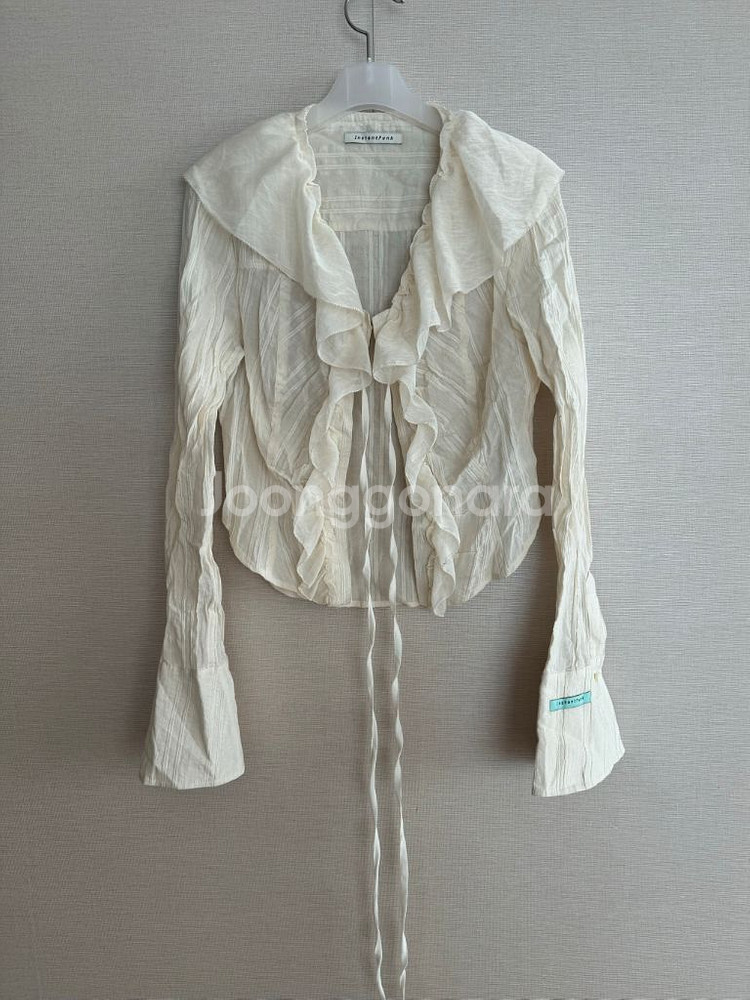 인스턴트펑크 셔링 블라우스 아이보리(새상품)--3