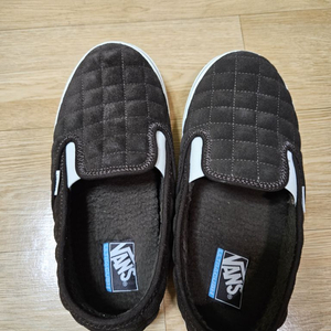 반스 슬립온 셰르파 기모 패딩